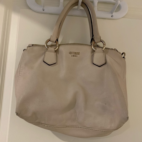 Vintage style GUESS purse - Picture 1 of 7